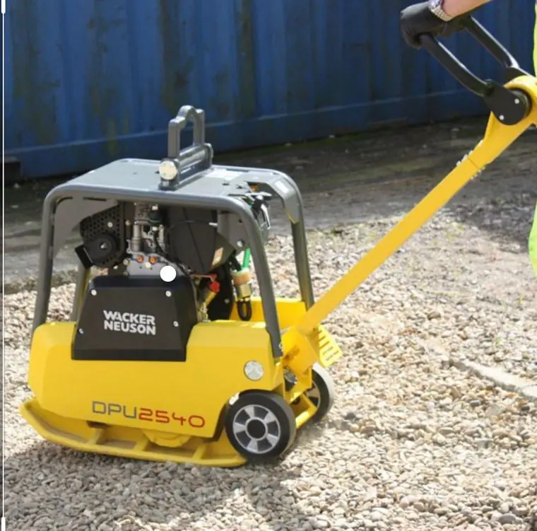 Rüttelplatte Wacker Neuson DPU 2540